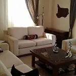 Rural 3-bedroom House 度假居 卡拉马塔