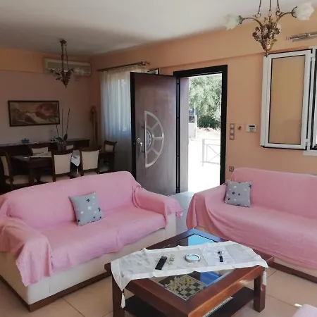 Rural 3-bedroom House Σπίτι διακοπών *